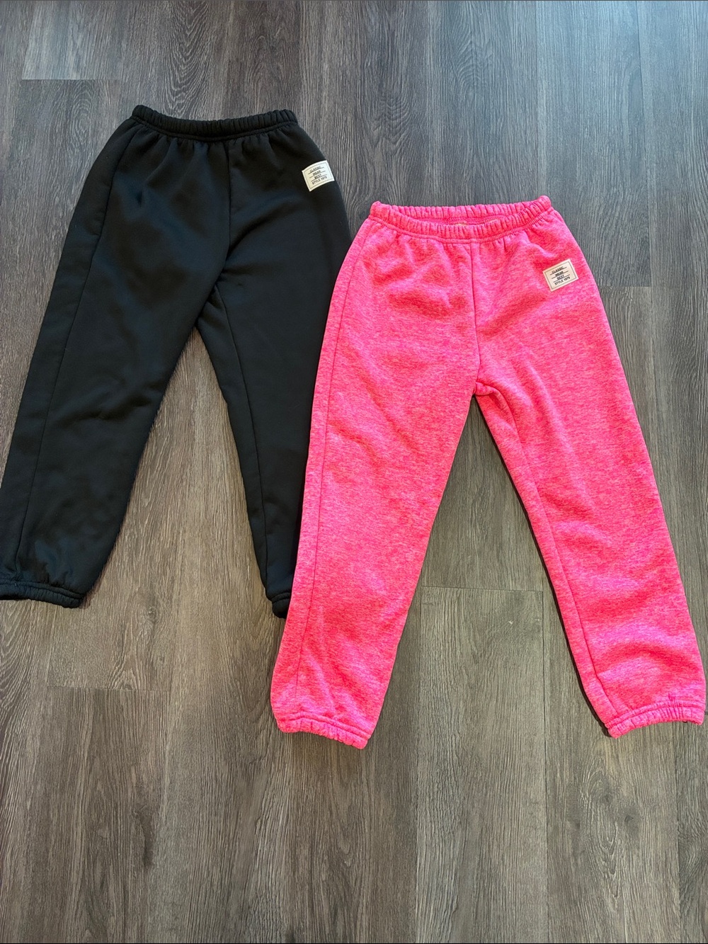 SHEIN Kids (7) Thick, Fleece Lined Elastic Waist Joggers - Black and Hot Pink